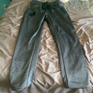 And1 size 14/16 color gray